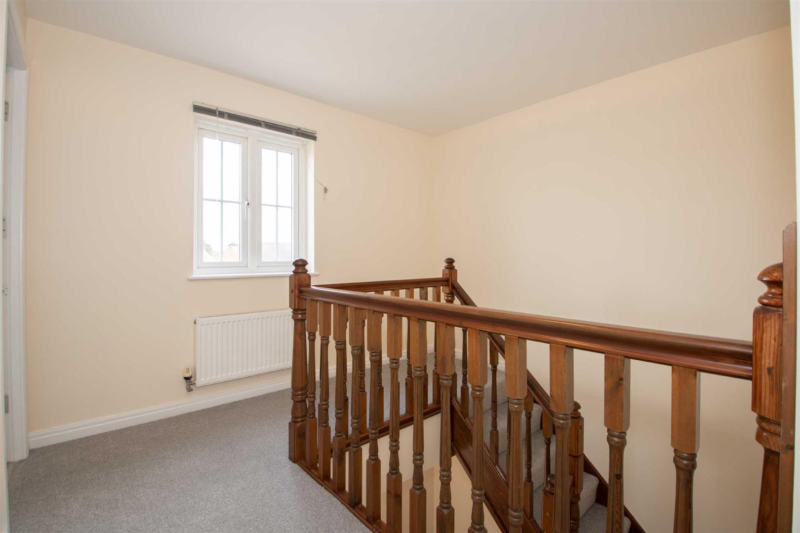 Harlow Crescent, Oxley Park, Milton Keynes